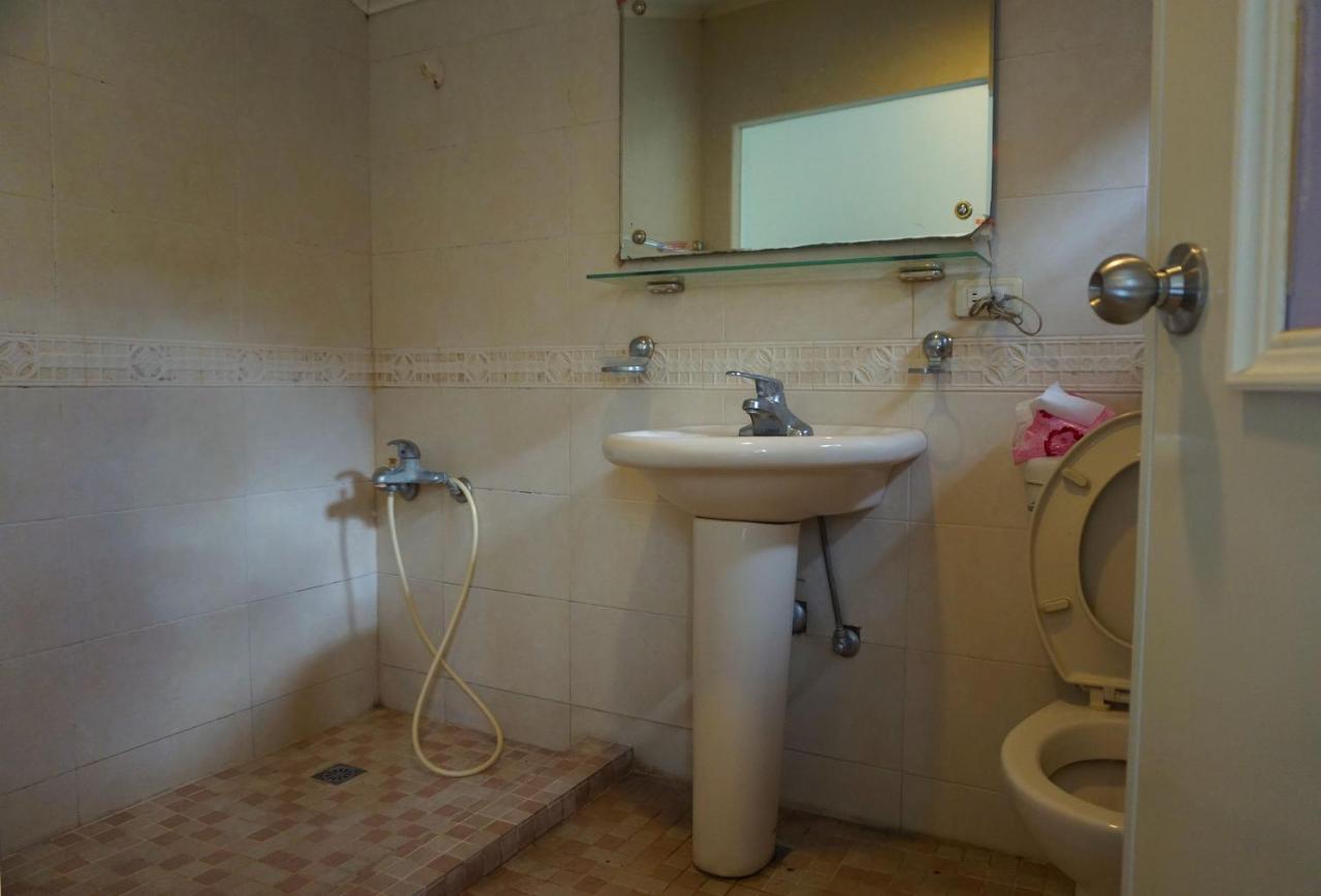Hua Bin Hotel Yilan المظهر الخارجي الصورة