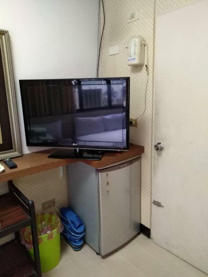 Hua Bin Hotel Yilan المظهر الخارجي الصورة